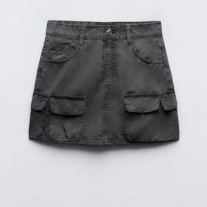 Zara cargo skirt size medium